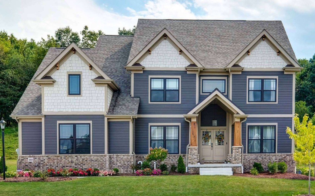 Visualize the exterior before moving forward